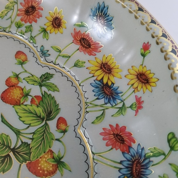 Vintage Daher Decorated Ware Floral Butterfly Strawberry Tin Bowl Serving Tray - Picture 6 of 9